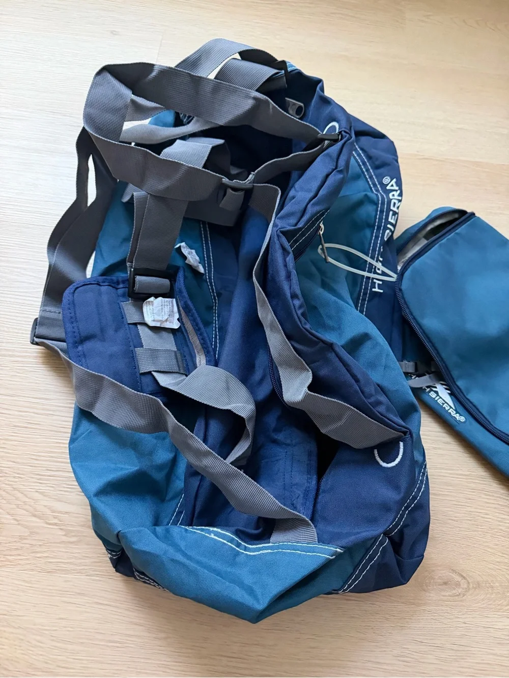 High Sierra Pack-N-Go Foldable And Packable Duffel Bags - Blue